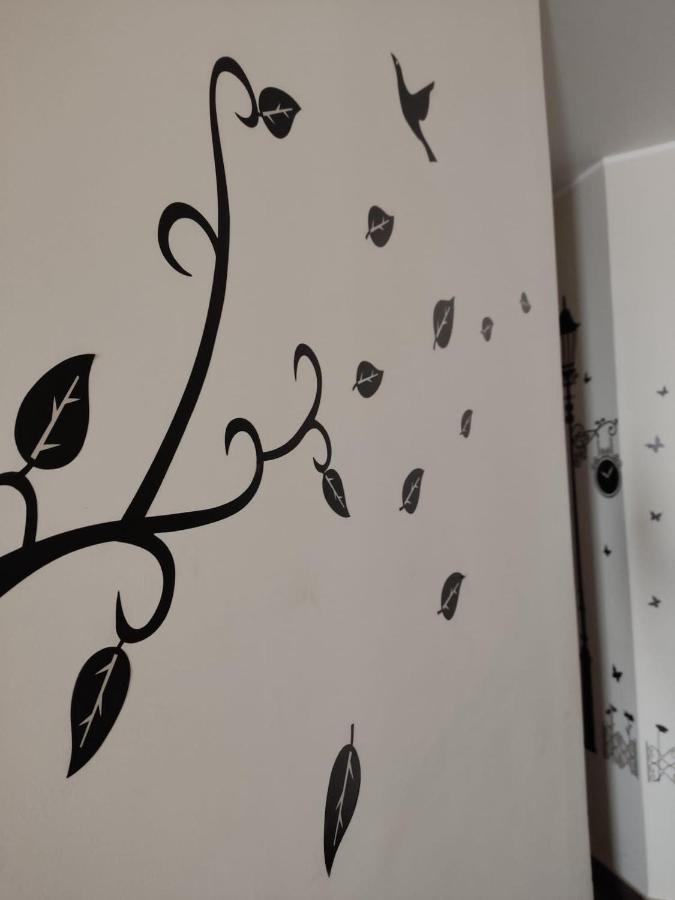 Civico 83 Bed & Breakfast Reggio di Calabria Bagian luar foto