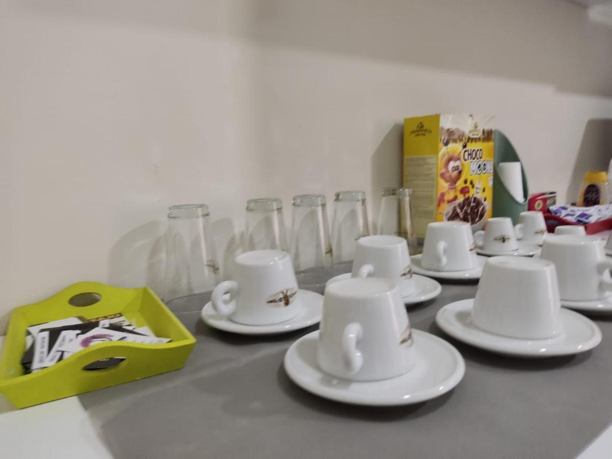 Civico 83 Bed & Breakfast Reggio di Calabria Bagian luar foto