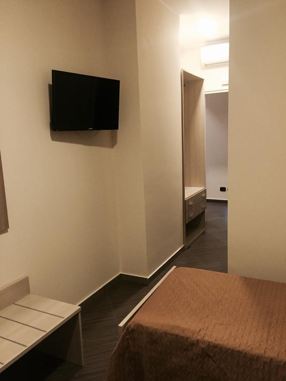 Civico 83 Bed & Breakfast Reggio di Calabria Ruang foto
