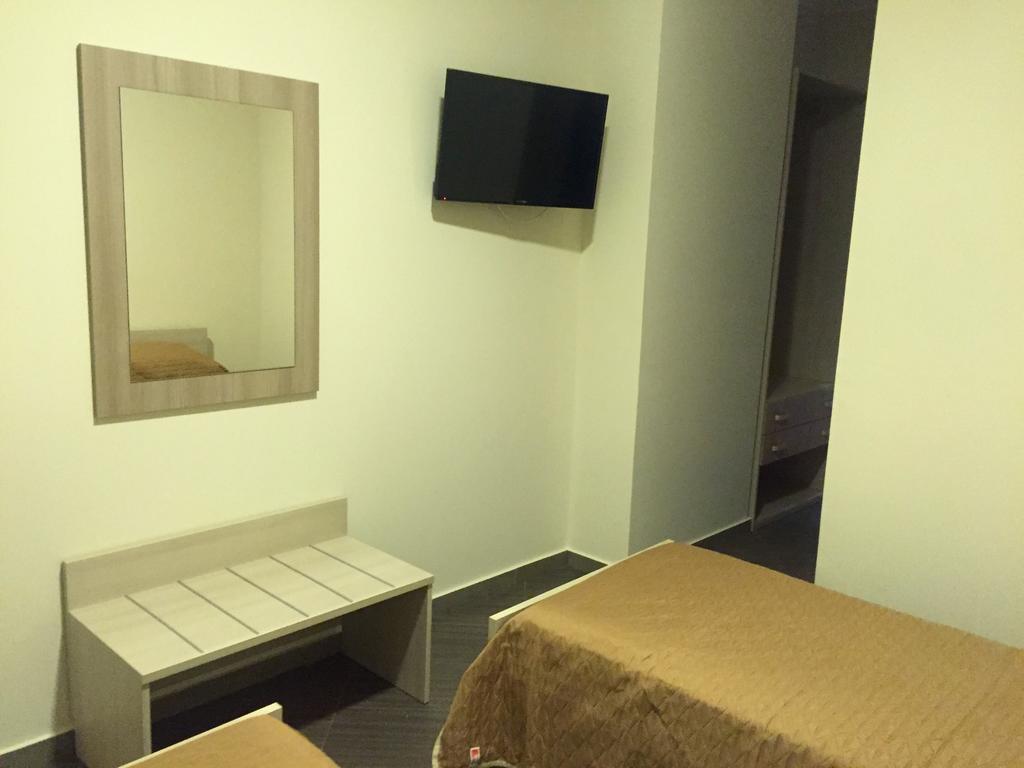Civico 83 Bed & Breakfast Reggio di Calabria Ruang foto