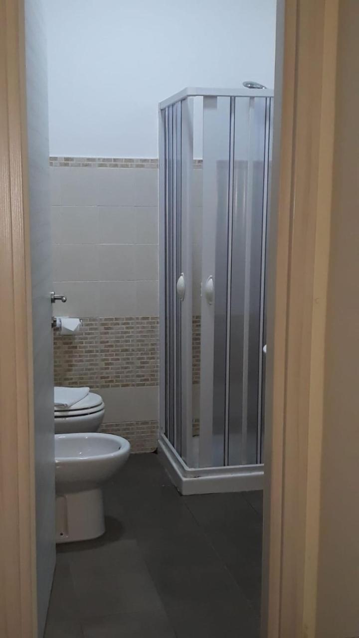 Civico 83 Bed & Breakfast Reggio di Calabria Bagian luar foto